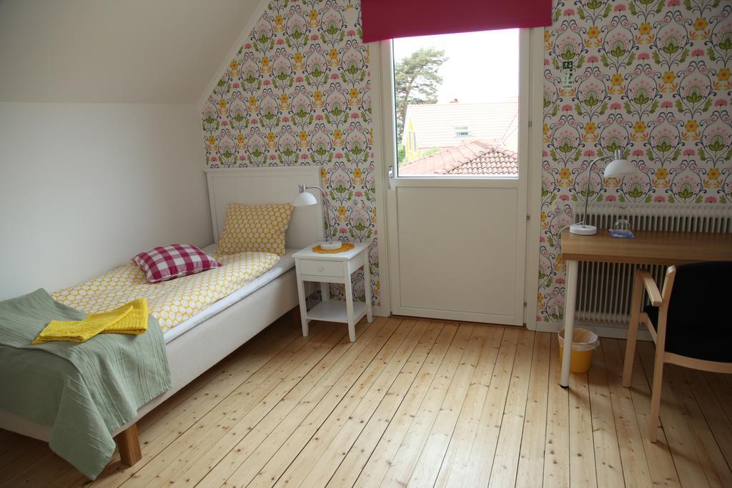 Welche sind die besten Hotels in der Nähe von Sandgrund Lars Lerin? Karlstad Zimmer foto