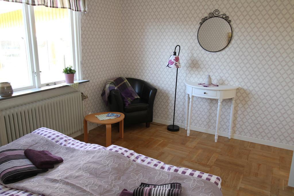 Welche sind die besten Hotels in der Nähe von Sandgrund Lars Lerin? Karlstad Zimmer foto